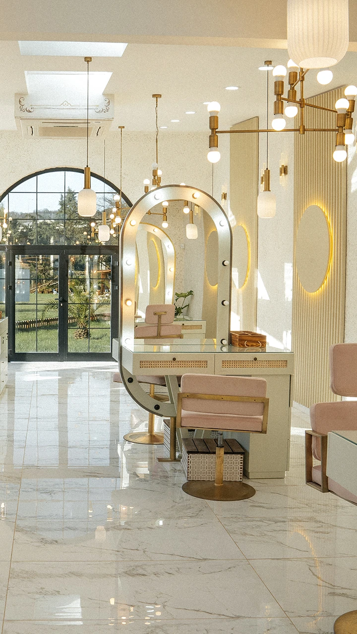 Saç & Makyaj Stüdyosu